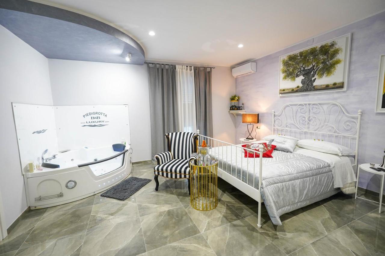 皮佐Piedigrotta Magique Luxury住宿加早餐旅馆 外观 照片