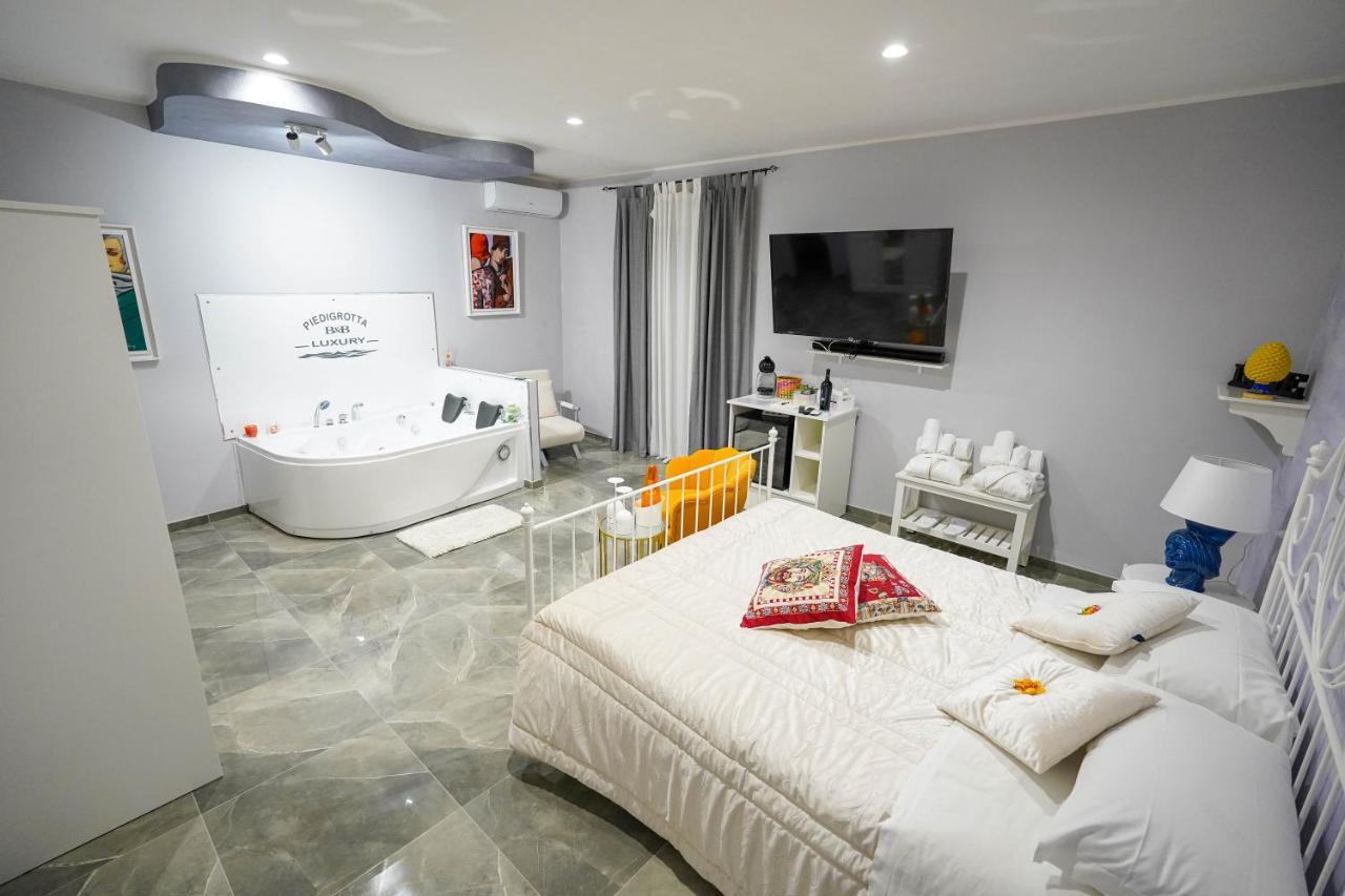 皮佐Piedigrotta Magique Luxury住宿加早餐旅馆 外观 照片