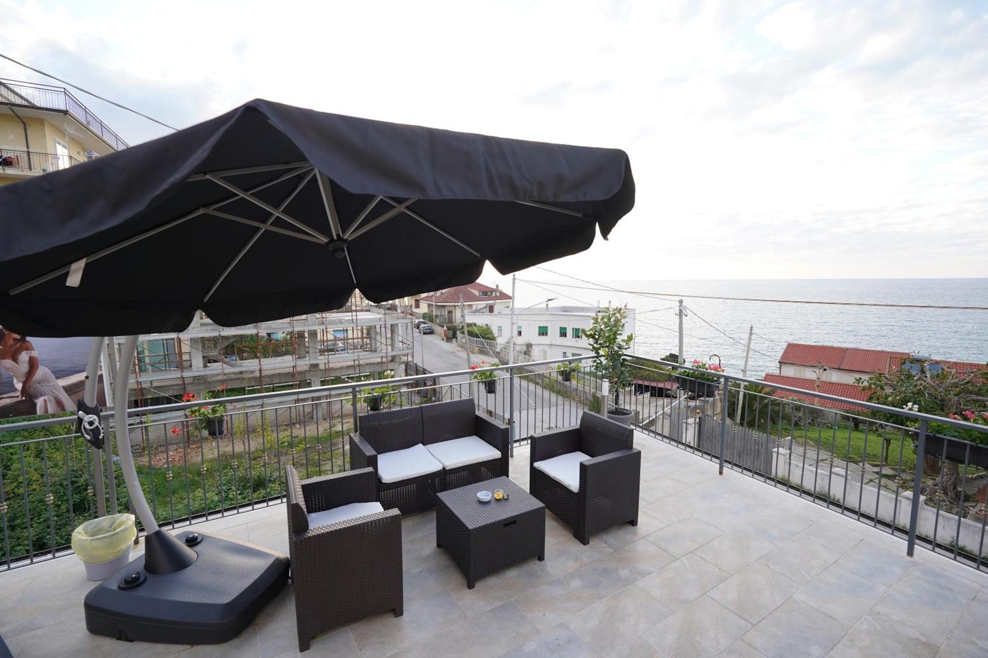 皮佐Piedigrotta Magique Luxury住宿加早餐旅馆 外观 照片