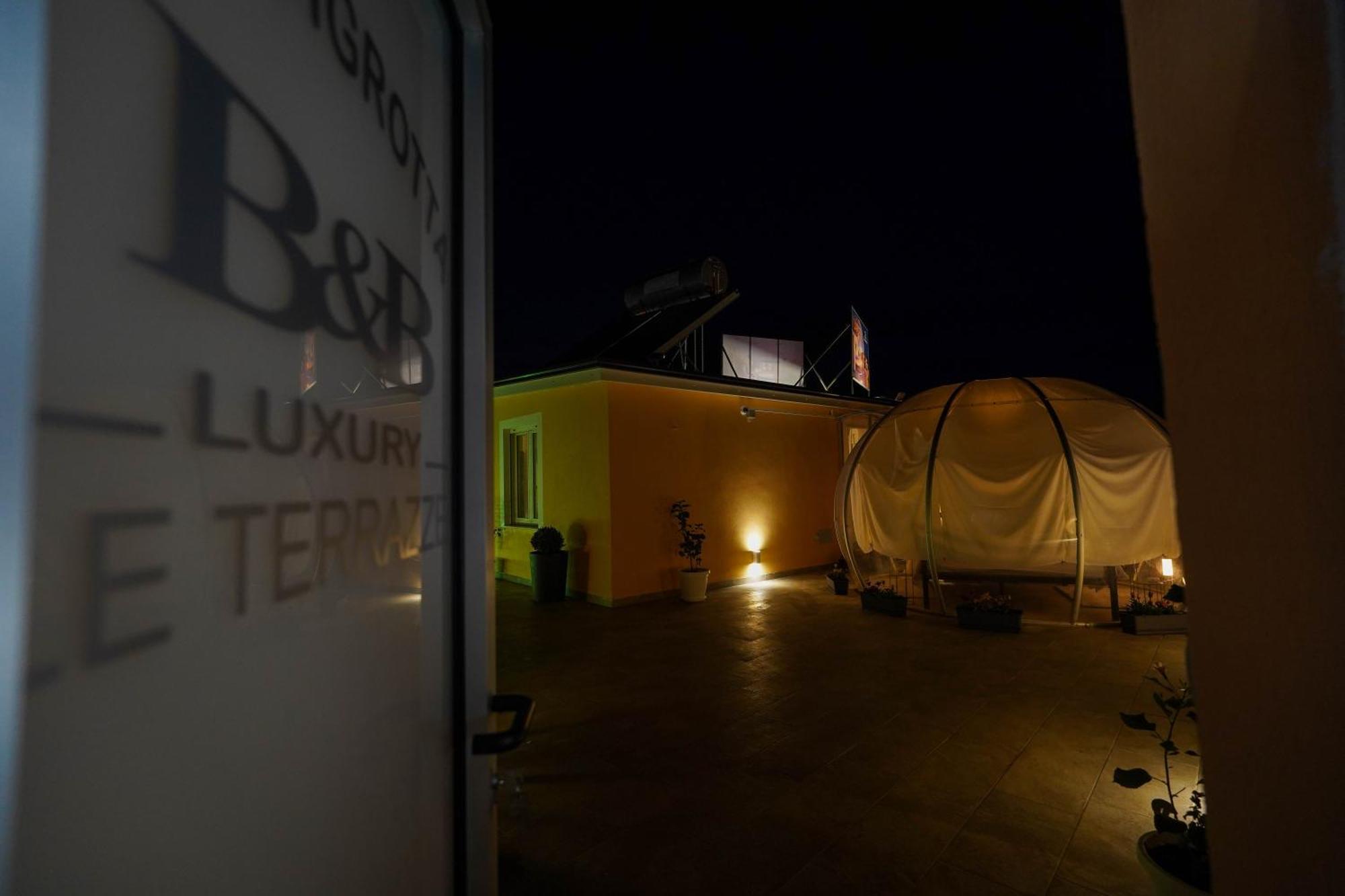 皮佐Piedigrotta Magique Luxury住宿加早餐旅馆 外观 照片